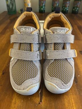 New No Tags PLAE Kids Grey and Yellow Mesh Velcro Sneakers: 2